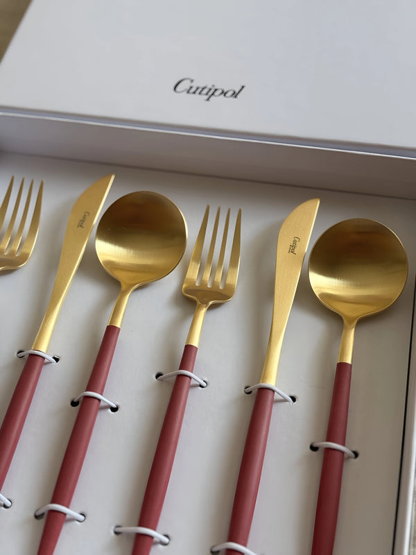Goa Red Gold Plated 6 pcs. Set + Card box