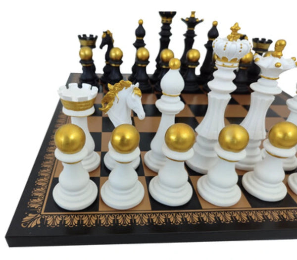 Baroque Set + Leatherette Chessboard Gold Black