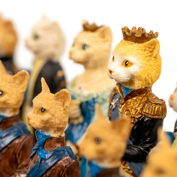 Dogs vs Cats Solid resin chess pieces + Gold Burgundy Leatherette chessboard