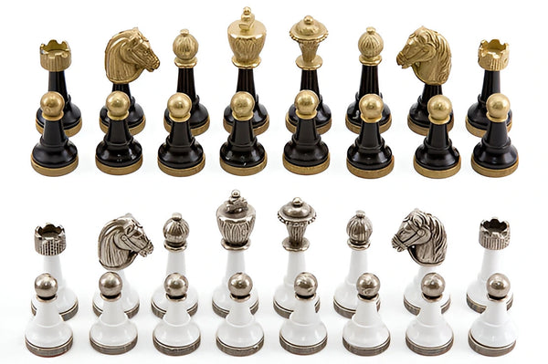 Classic Set White Black Version + Lacquered Wooden Chessboard