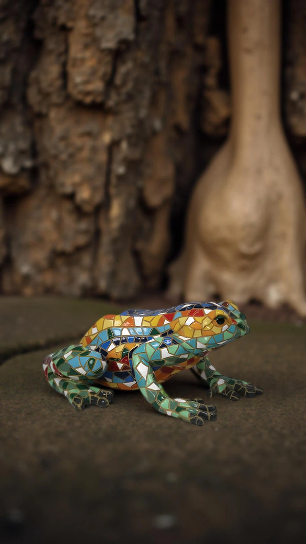 Classic Mosaic Frog