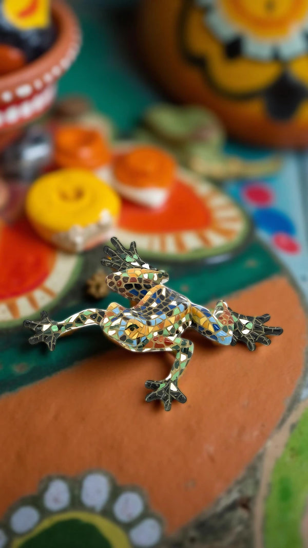 Classic Aquatic Frog Mosaic