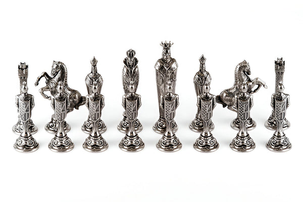 Renaissance Set + Elm Briar Wood Chessboard