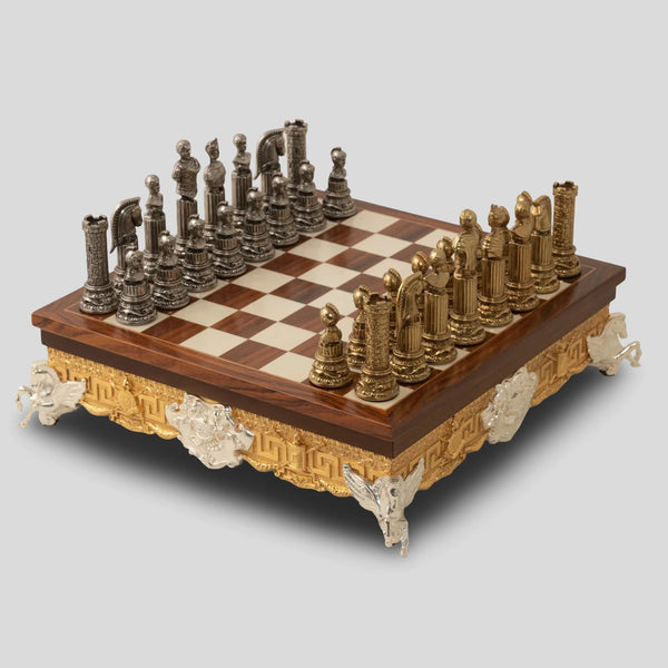 Roman Busts Set + Style Wooden and Metal Chessboard Box