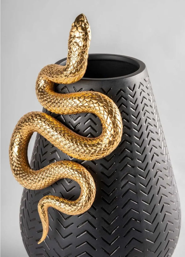 Snakes Vase
