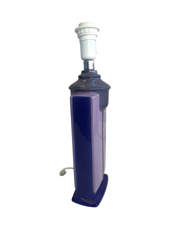 Violet Compact Vase Lamp