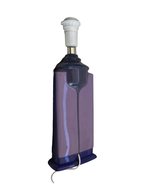 Violet Compact Vase Lamp