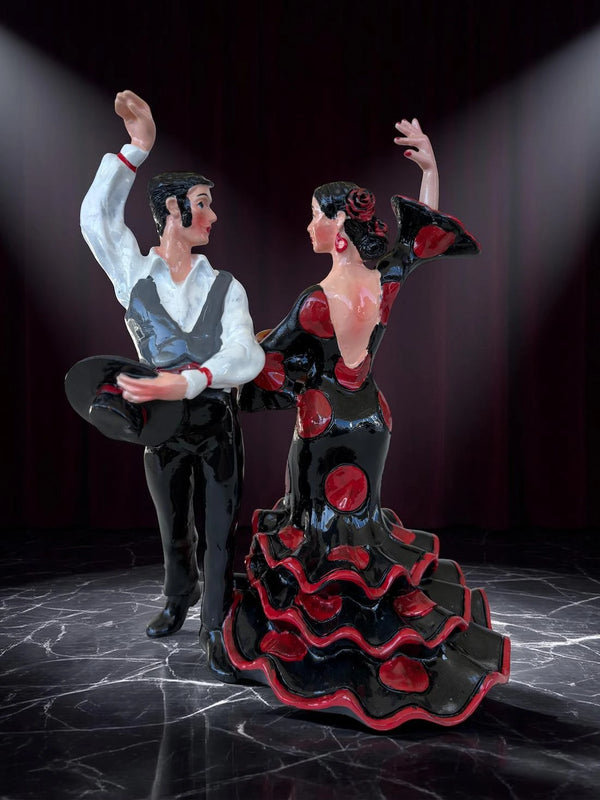 Ole  A Couple Dancing Flamenco