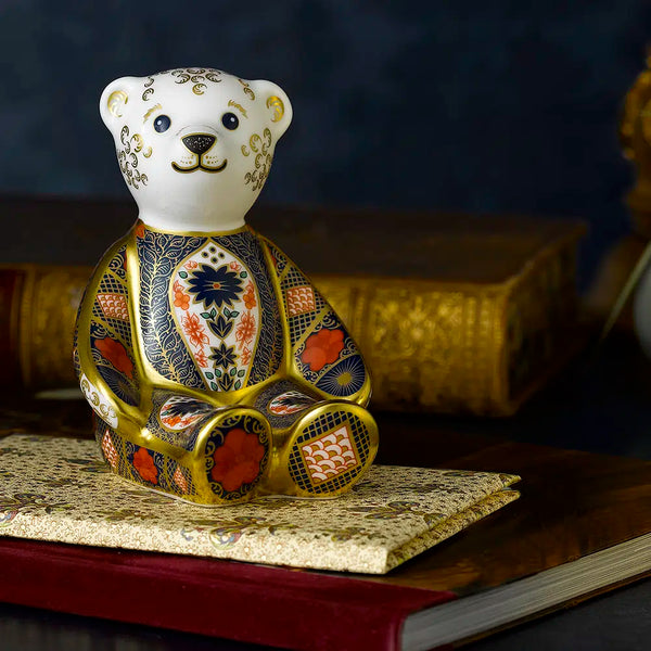 Old Imari Solid Gold Band Bear