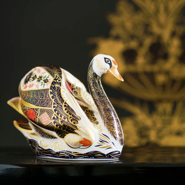 Old Imari Solid Gold Band Swan