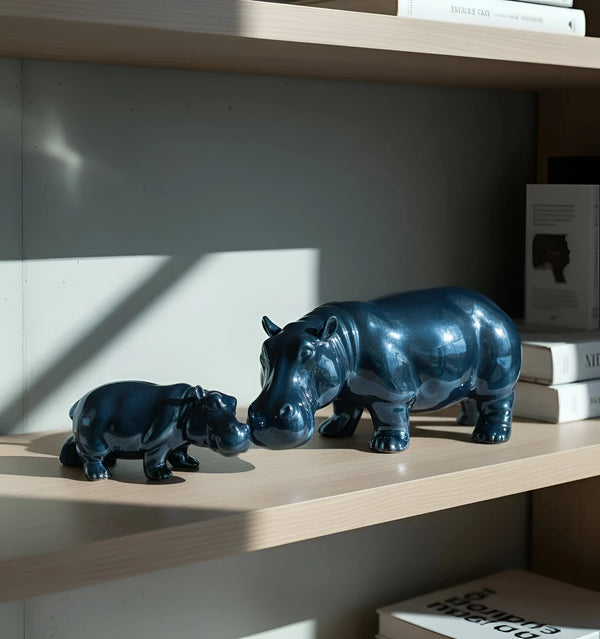 Pair of mirrored hippos