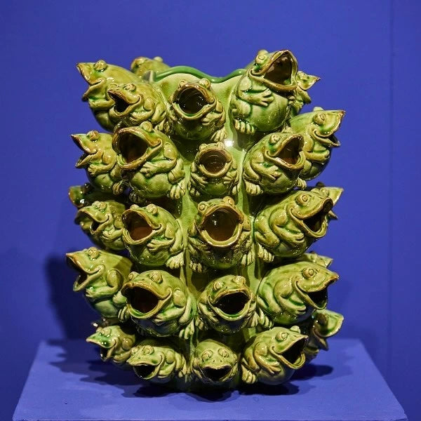 Vase Frogs Green