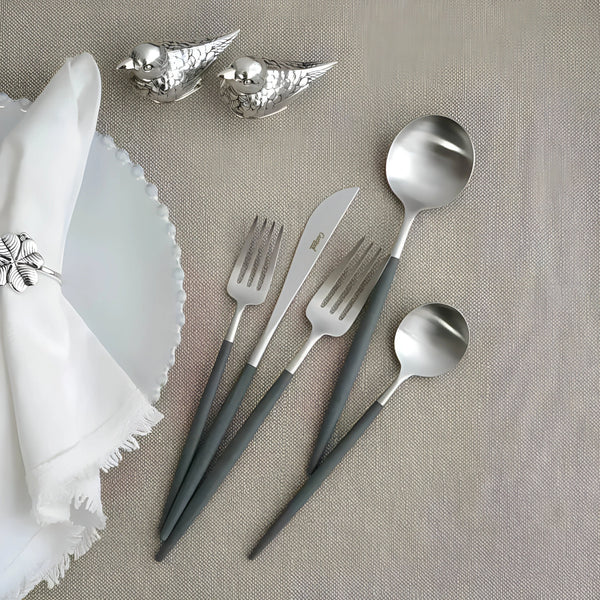Goa Grey Silver Plated 75 Pcs. + Wooden box