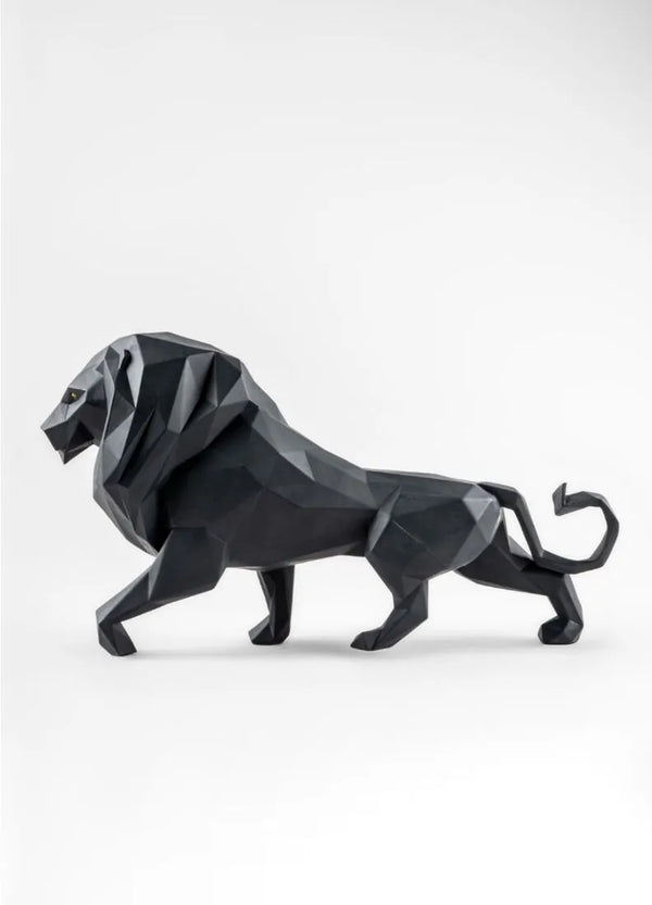Lion Sculpture Matte Black