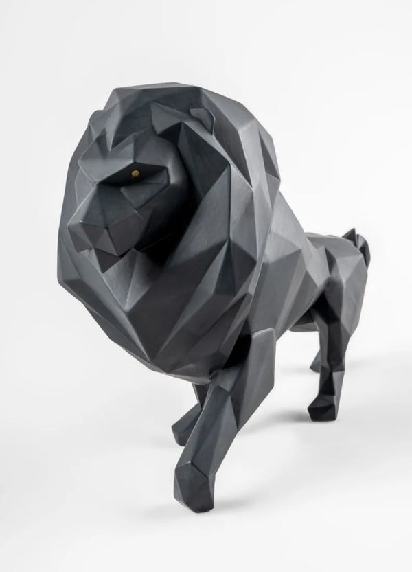 Lion Sculpture Matte Black
