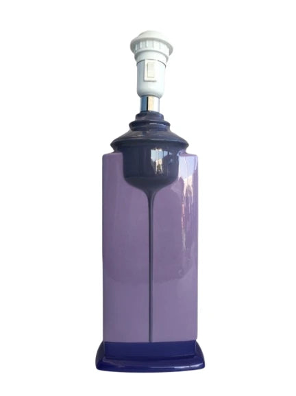 Violet Compact Vase Lamp