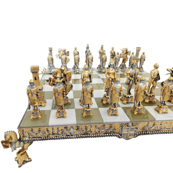 King Arthur and Queen Guinevere at Camelot Set