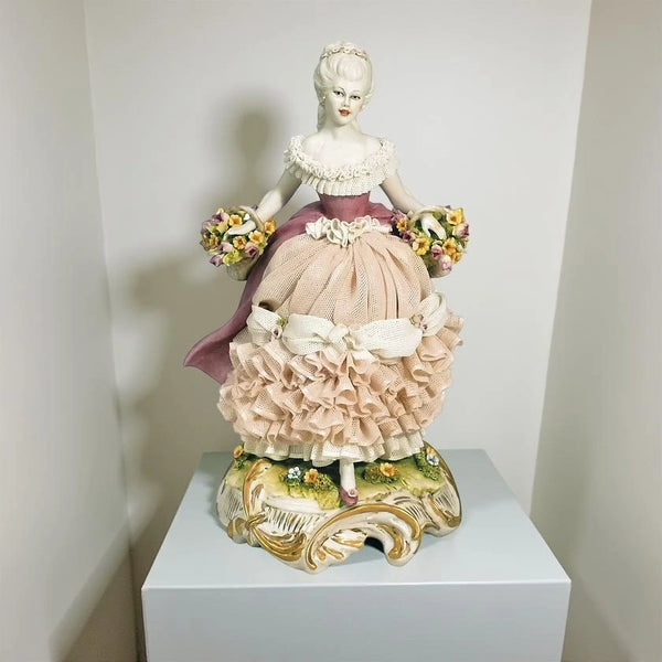 Lady with flowers