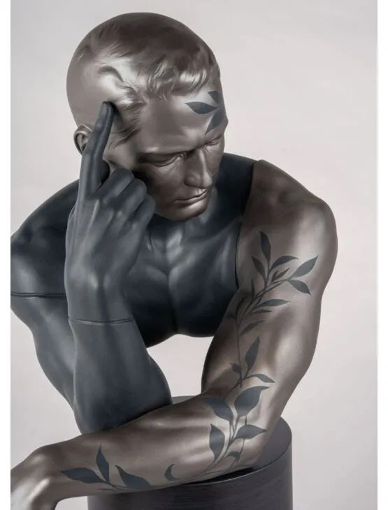 Reflections of Nature - Him Sculpture