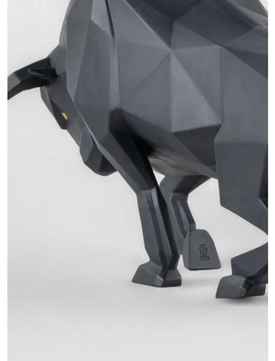 Bull Sculpture