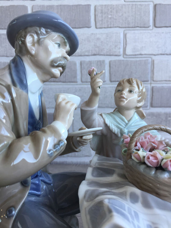 Little Flower Seller