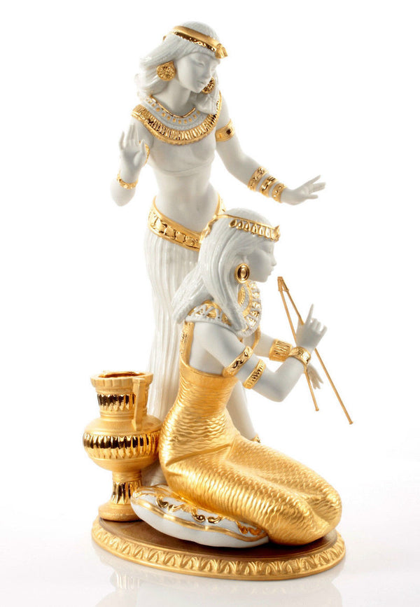 Dancers from The Nile Golden Lustre