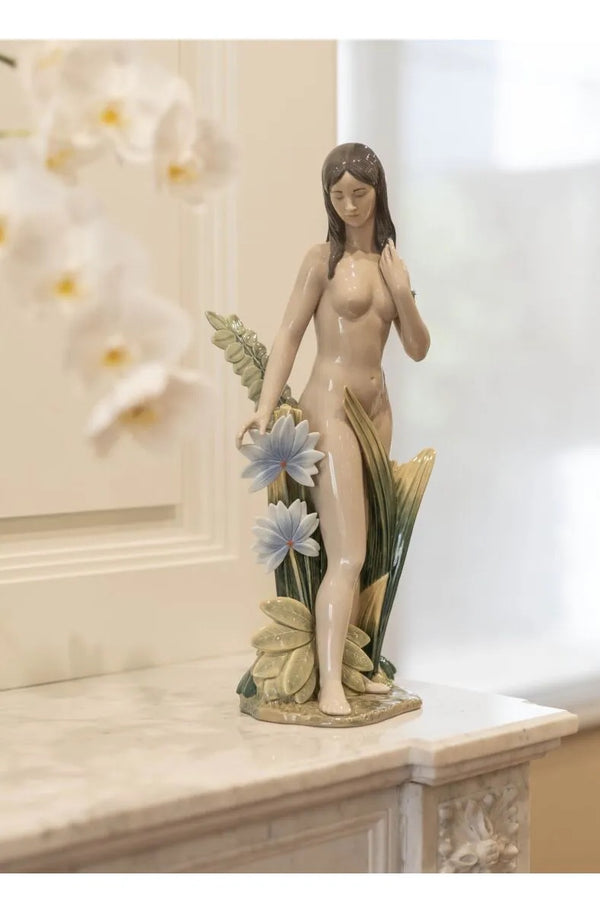 Paradise Nude Limited Edition