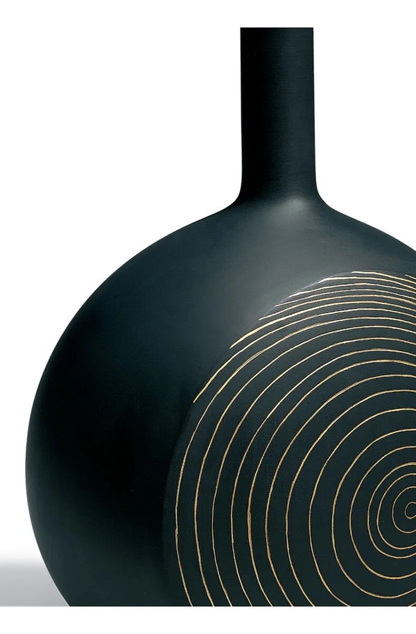 Canvas Vase Tree Rings