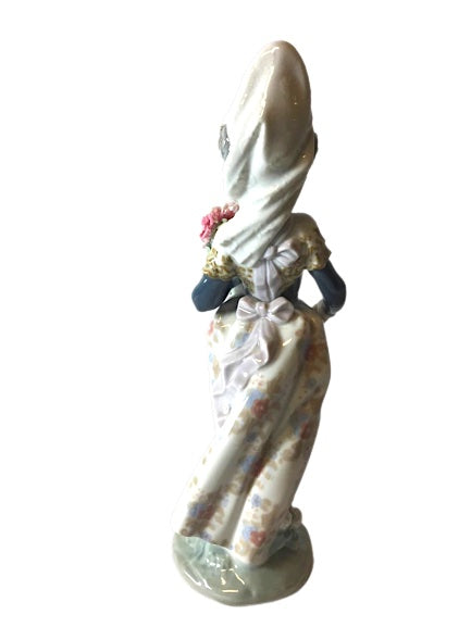 Valencian Lady