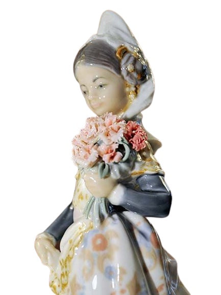 Valencian Lady