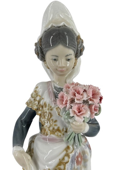 Valencian Lady