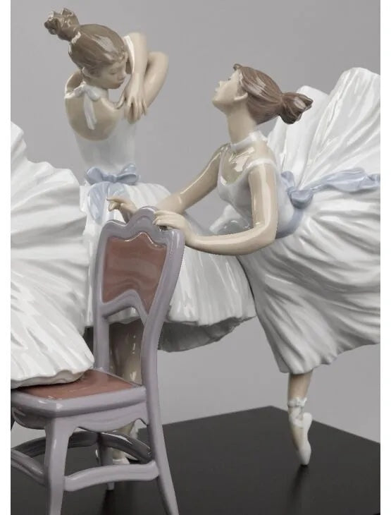 Backstage Ballet