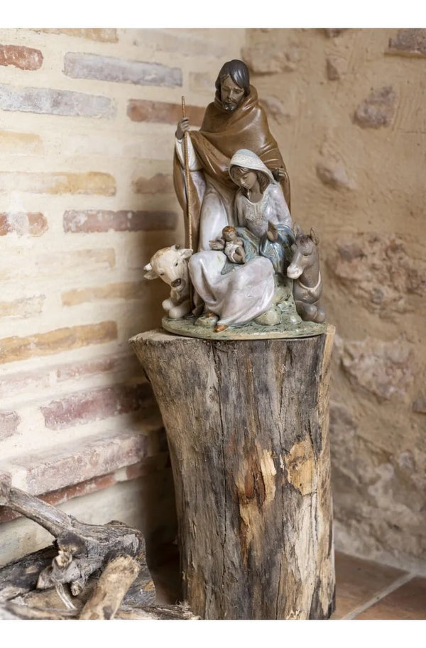 Joyful Event Nativity Gres