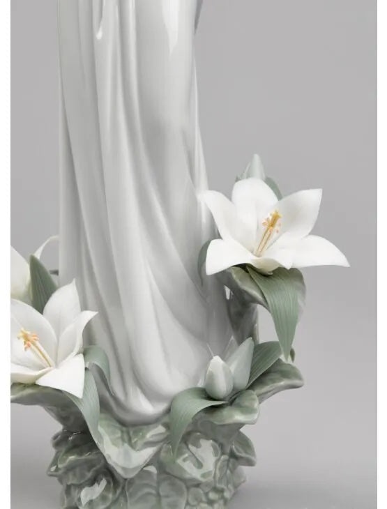 Madonna Of The Flowers